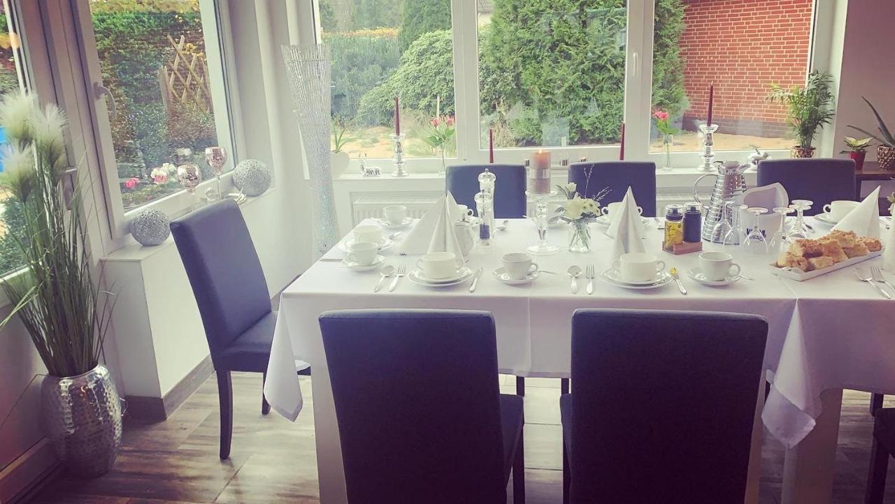 Hotel & Restaurant Rosenhof Bergen  Zewnętrze zdjęcie
