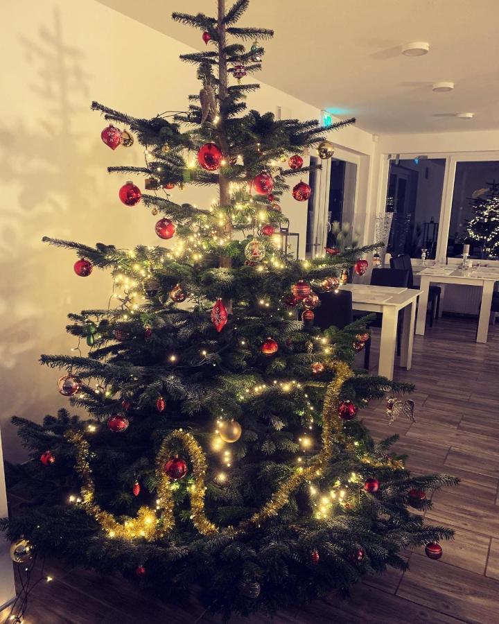 Hotel & Restaurant Rosenhof Bergen  Zewnętrze zdjęcie