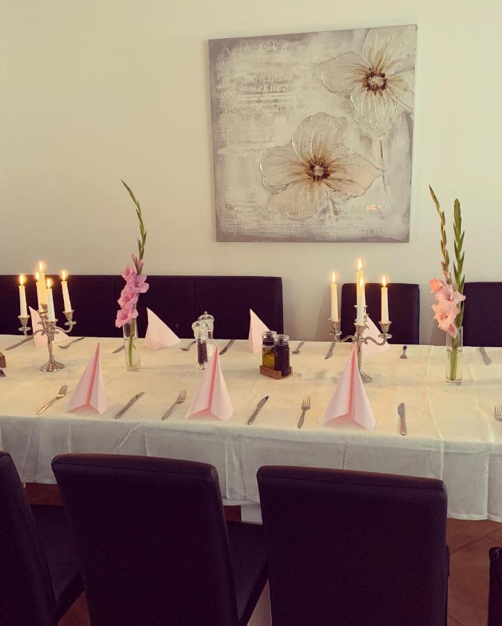 Hotel & Restaurant Rosenhof Bergen  Zewnętrze zdjęcie